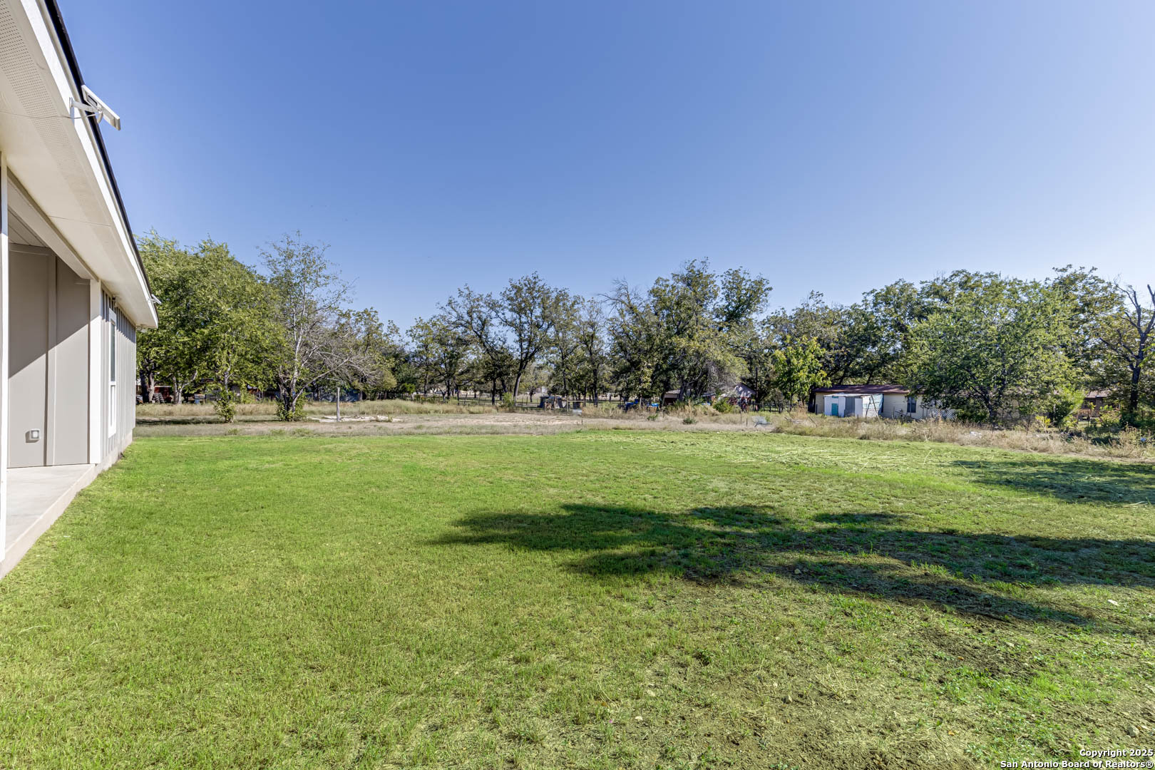 1209 Avenue K Hondo TX 78861