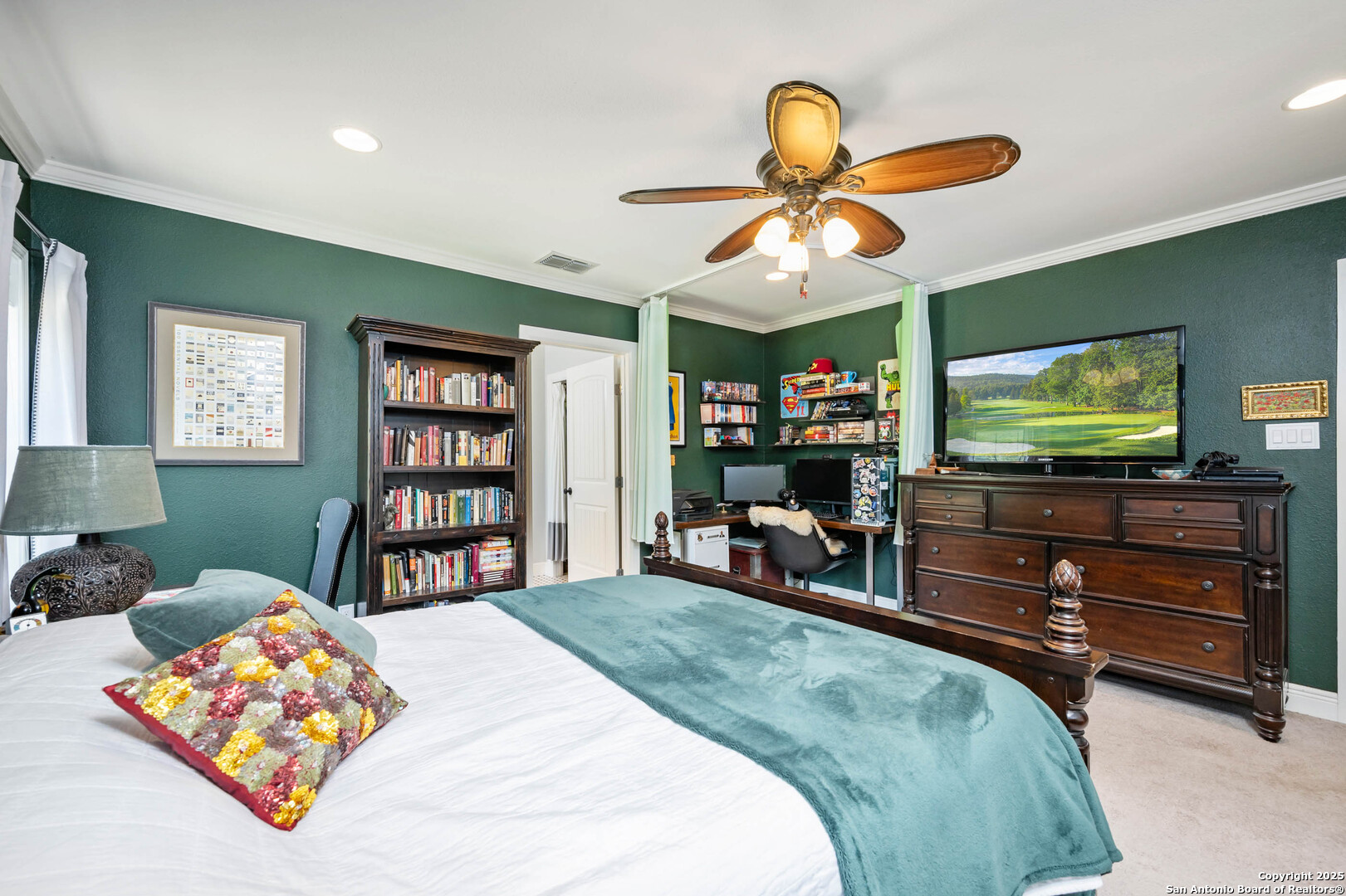131 Larchmont San Antonio TX 78209