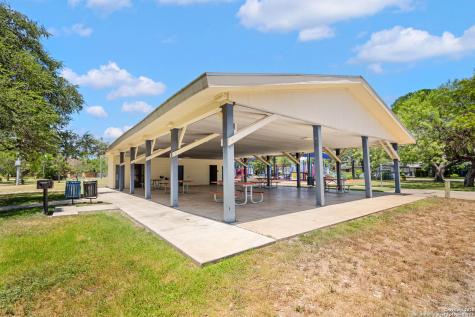 131 Larchmont San Antonio TX 78209