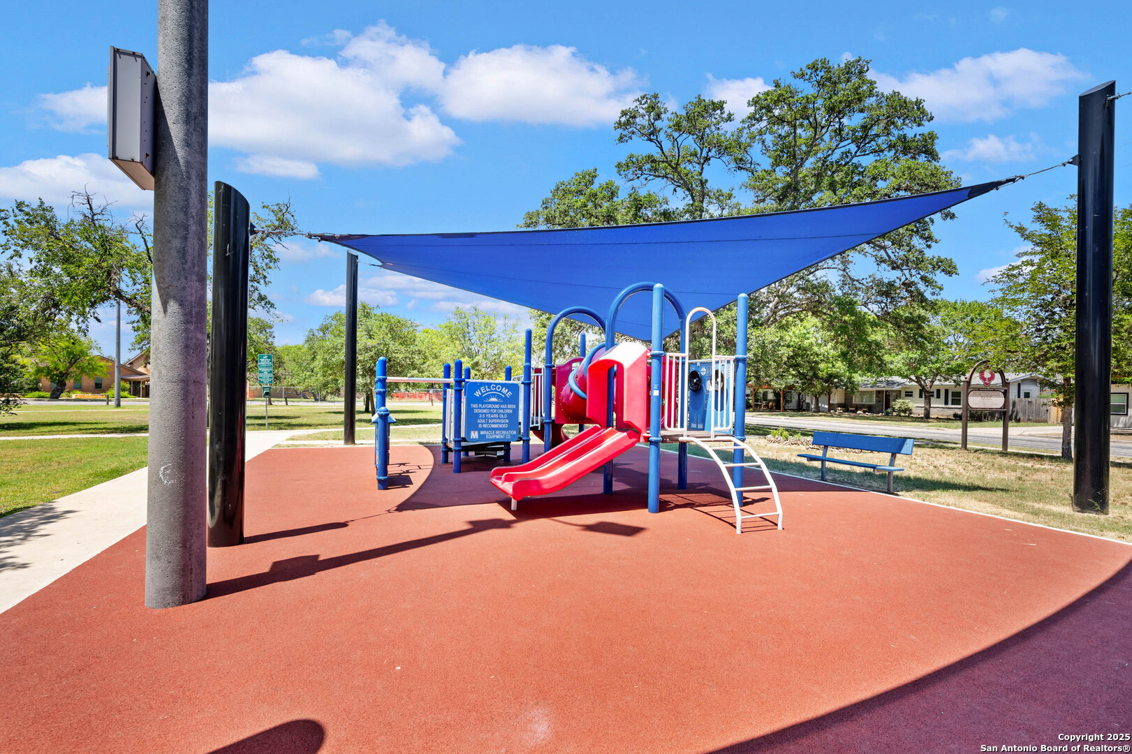 131 Larchmont San Antonio TX 78209