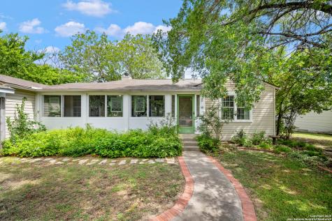 131 Larchmont San Antonio TX 78209