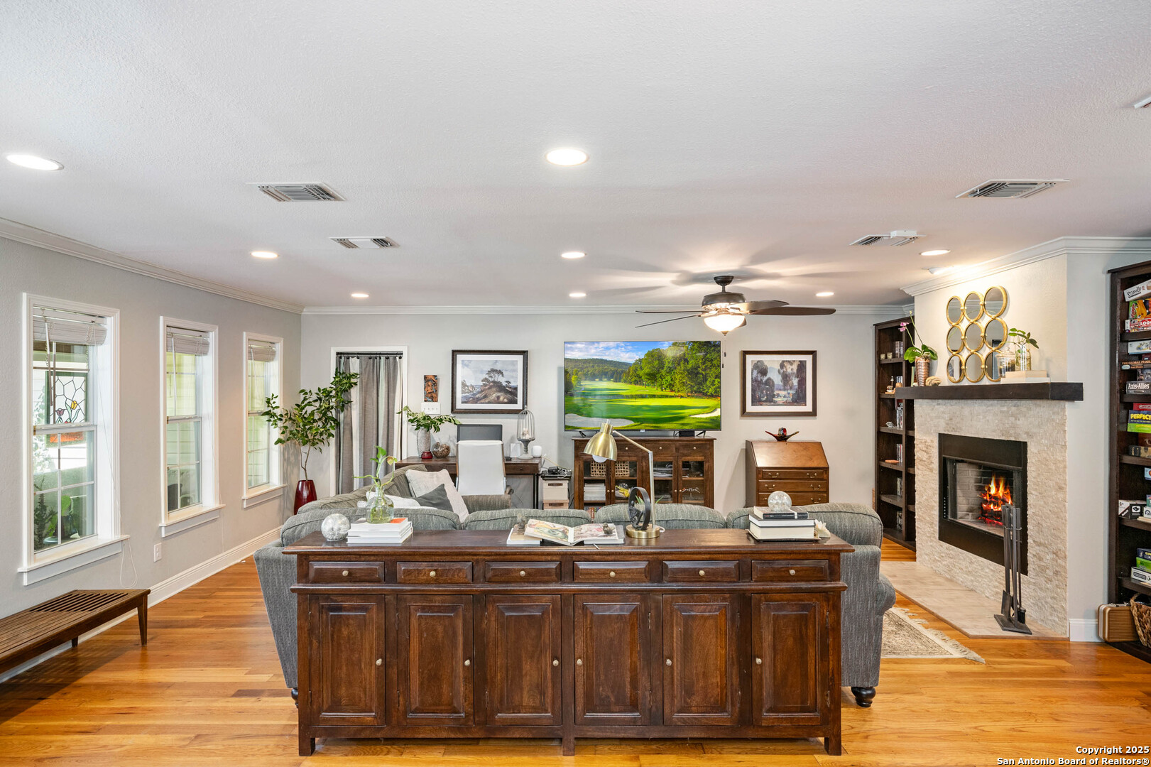 131 Larchmont San Antonio TX 78209