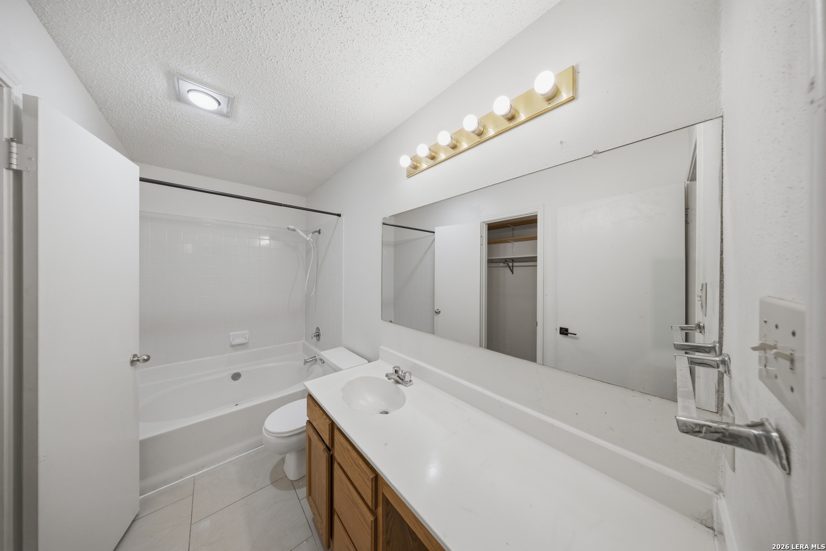 10207 Aurora Field San Antonio TX 78245