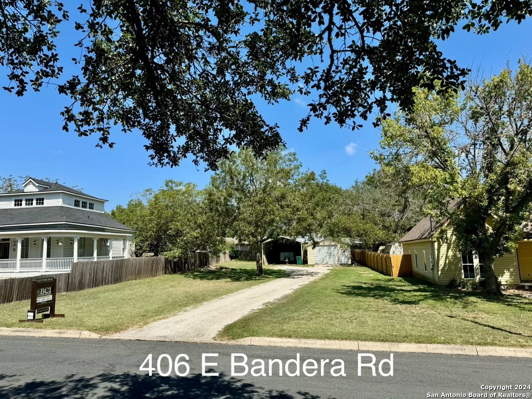 410 E Bandera Boerne TX 78006