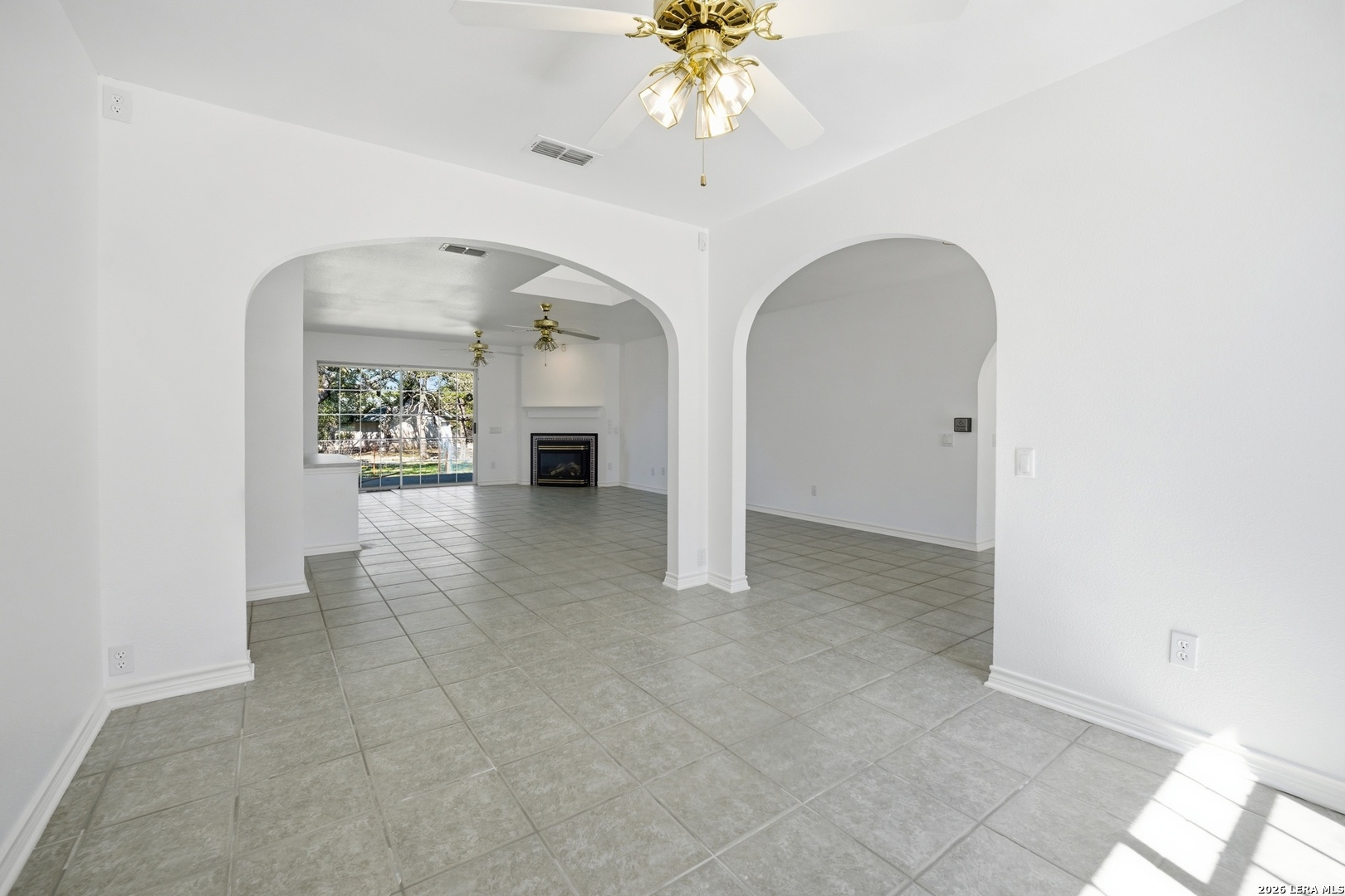 403 Slumber Pass San Antonio TX 78260