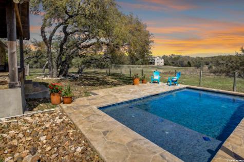 230 Falling Hills New Braunfels TX 78132