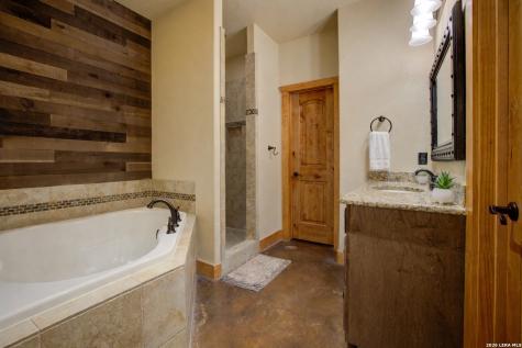 230 Falling Hills New Braunfels TX 78132