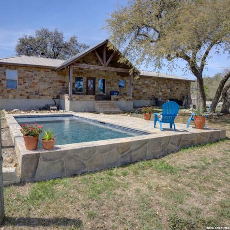 230 Falling Hills New Braunfels TX 78132