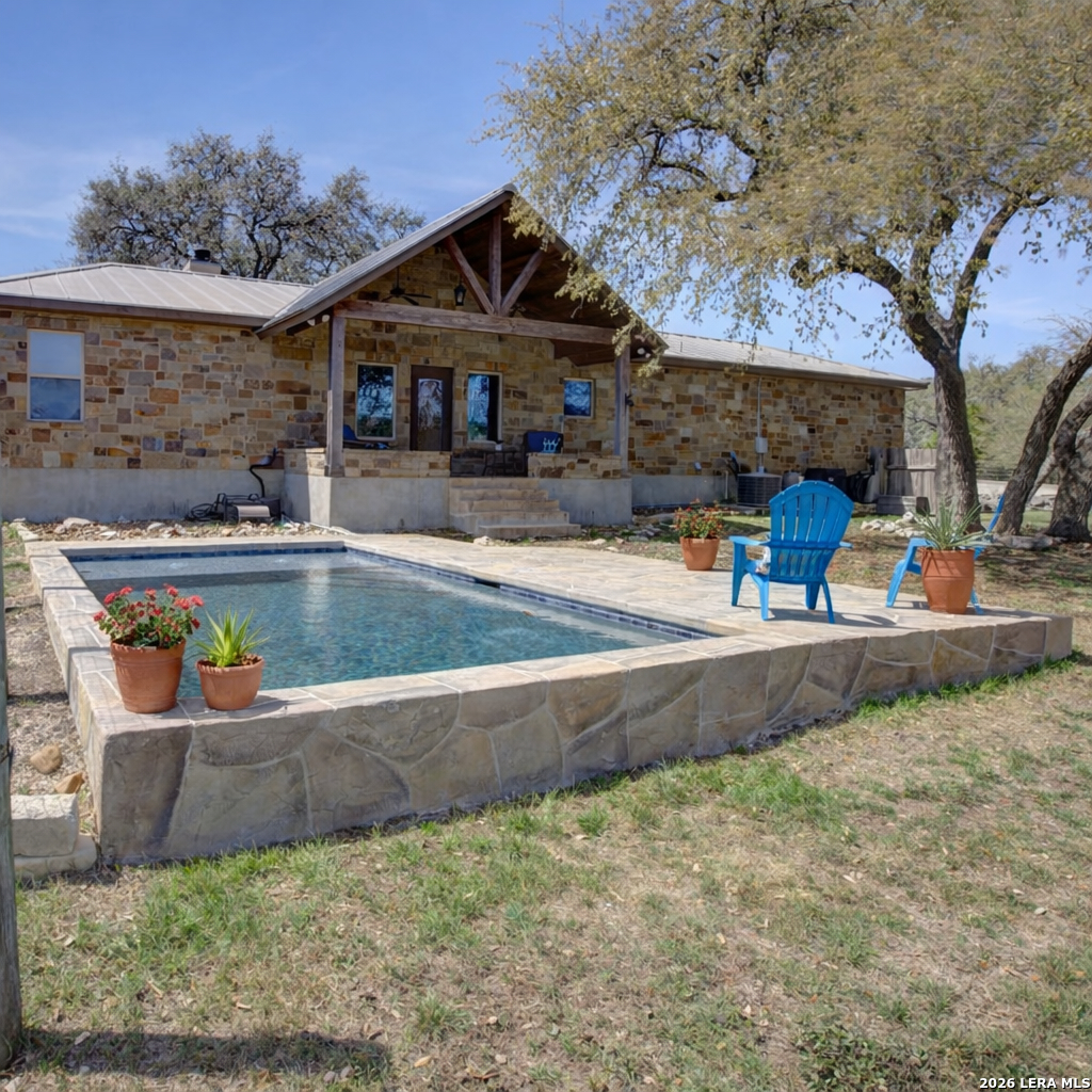 230 Falling Hills New Braunfels TX 78132