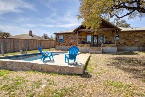 230 Falling Hills New Braunfels TX 78132