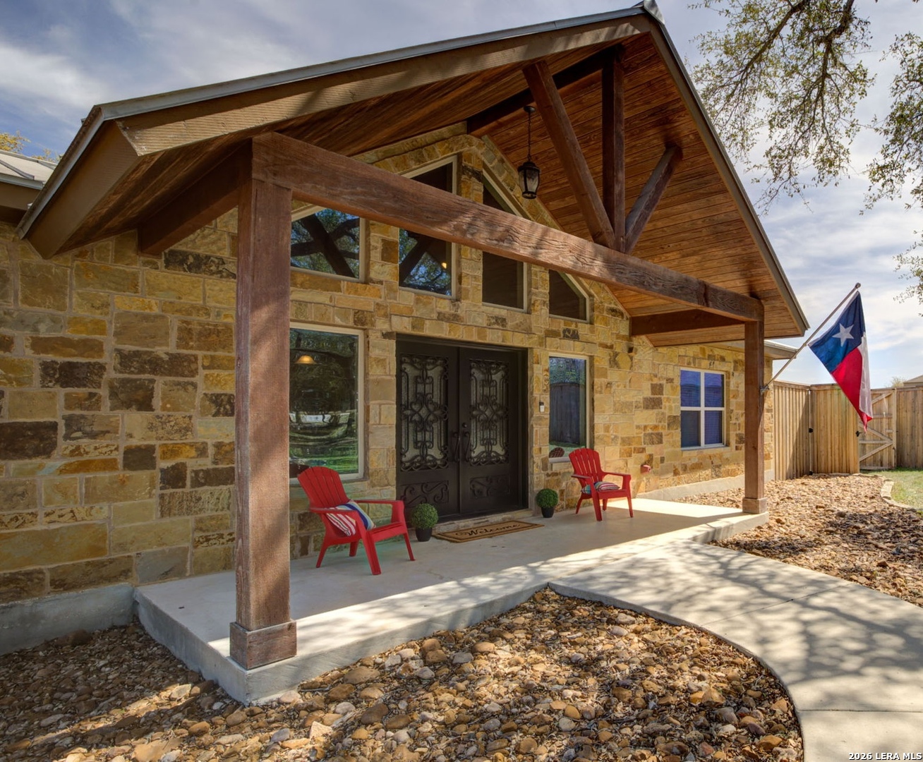 230 Falling Hills New Braunfels TX 78132