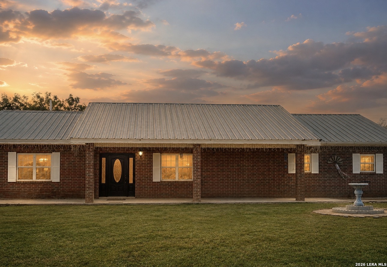 3108 Fm 190 Asherton TX 78827