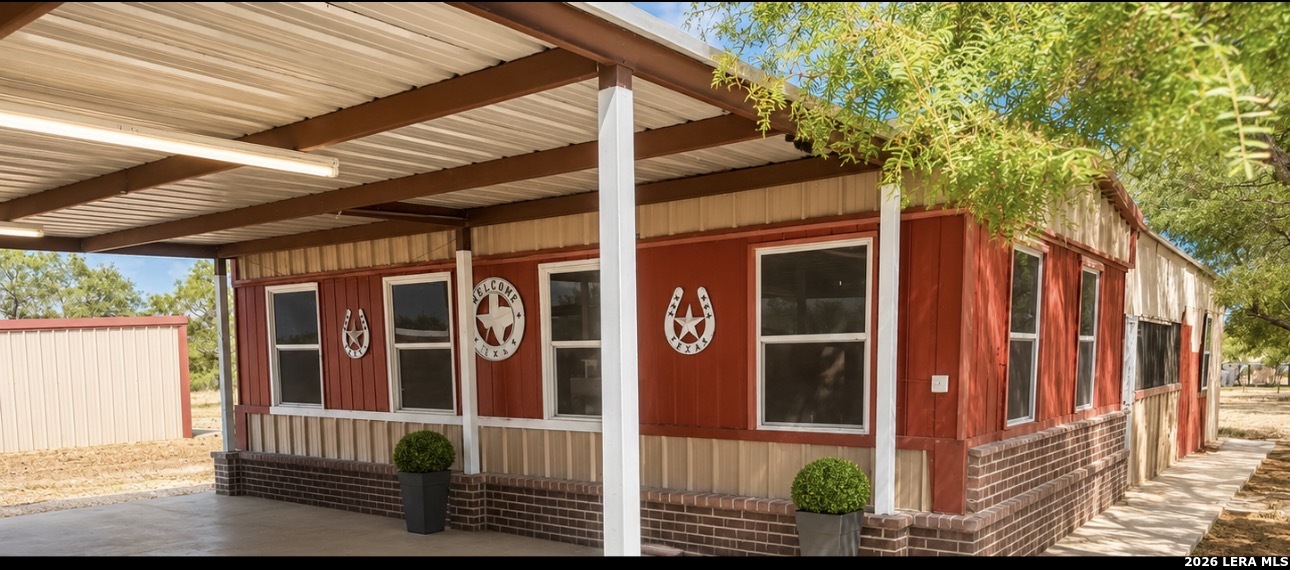 3108 Fm 190 Asherton TX 78827