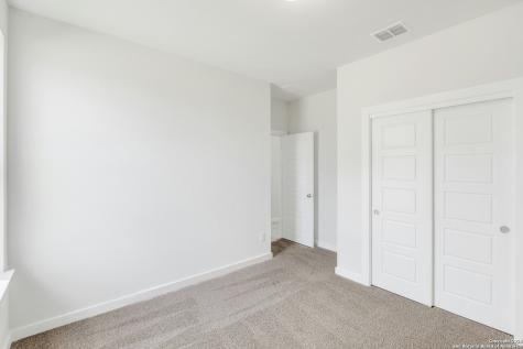 1518 Bluff Path New Braunfels TX 78130