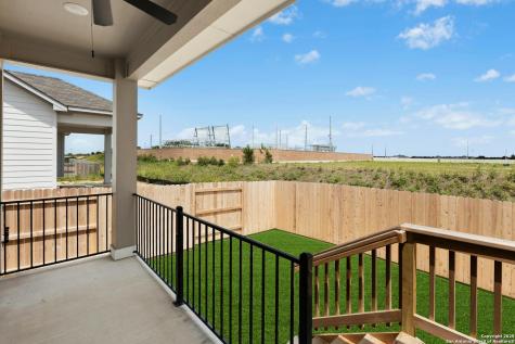 1518 Bluff Path New Braunfels TX 78130