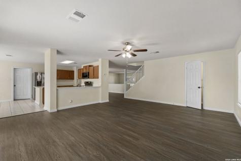 8614 Running Quail San Antonio TX 78250