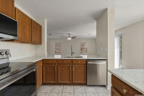 8614 Running Quail San Antonio TX 78250