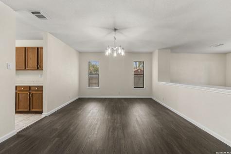 8614 Running Quail San Antonio TX 78250