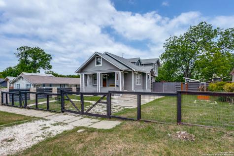 1109 W Gramercy Place San Antonio TX 78201