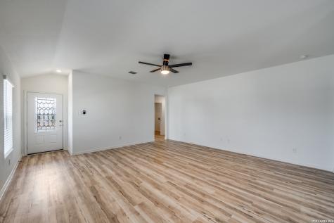 11503 Lazybird San Antonio TX 78223