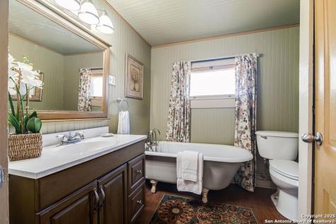 303 W Austin Fredericksburg TX 78624