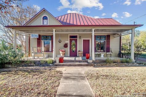 303 W Austin Fredericksburg TX 78624
