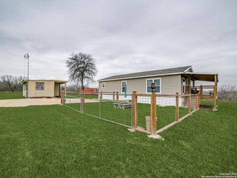 2741 State Highway 123 Stockdale TX 78160