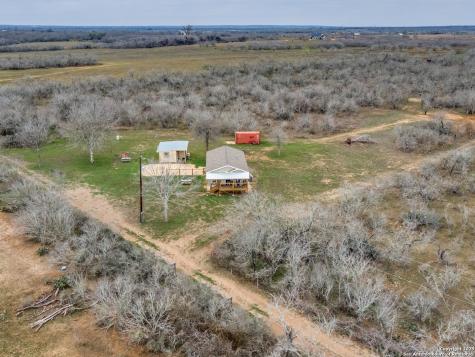 2741 State Highway 123 Stockdale TX 78160