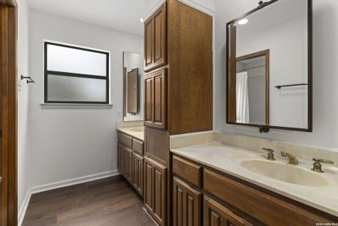 3603 Hunters Cliff San Antonio TX 78230