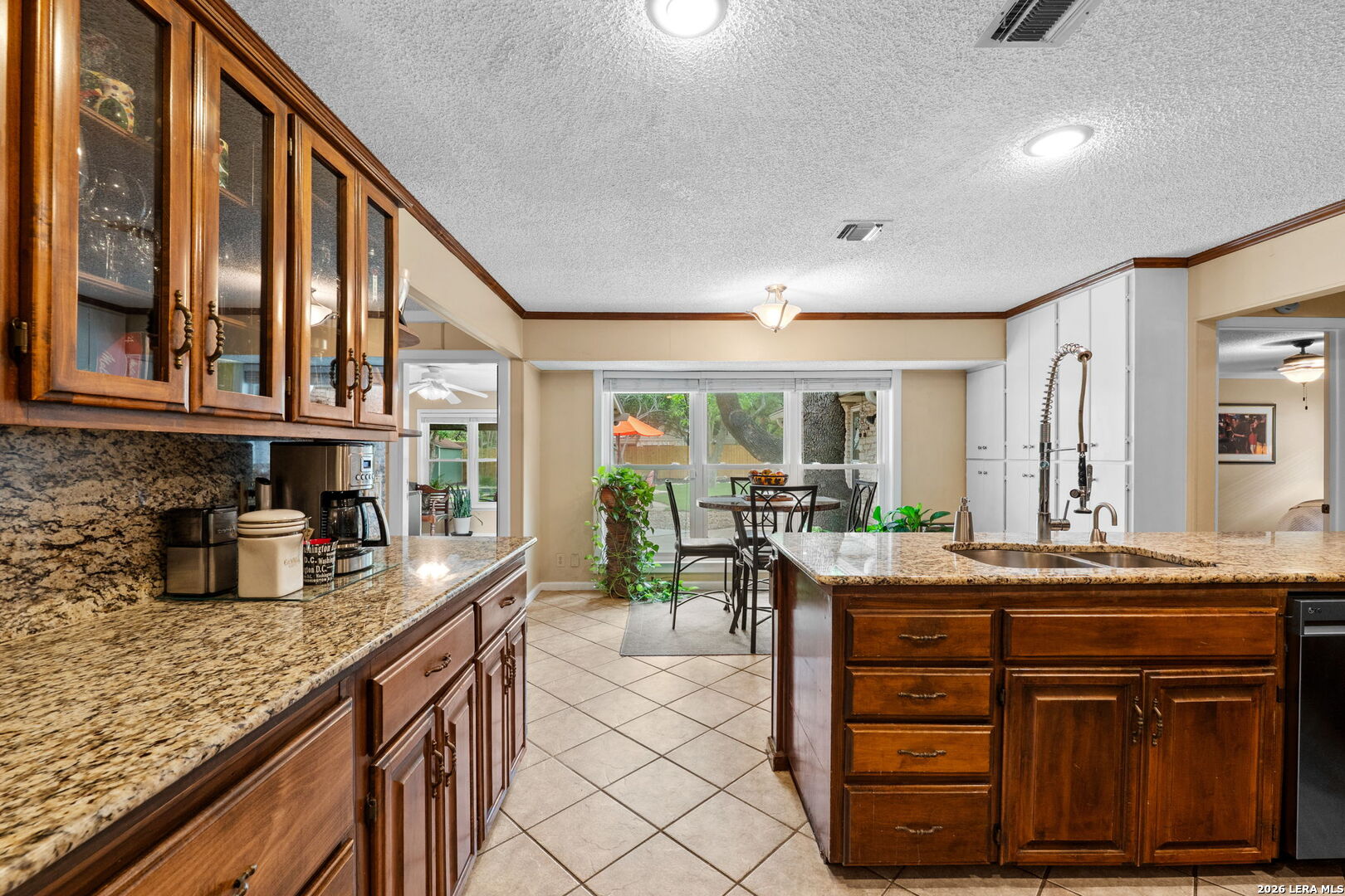 318 Whisper Wood Lane San Antonio TX 78216