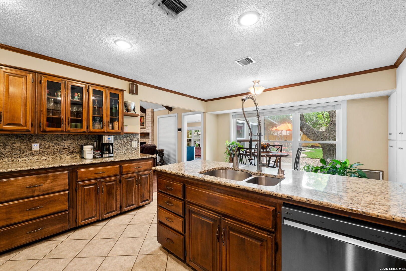 318 Whisper Wood Lane San Antonio TX 78216