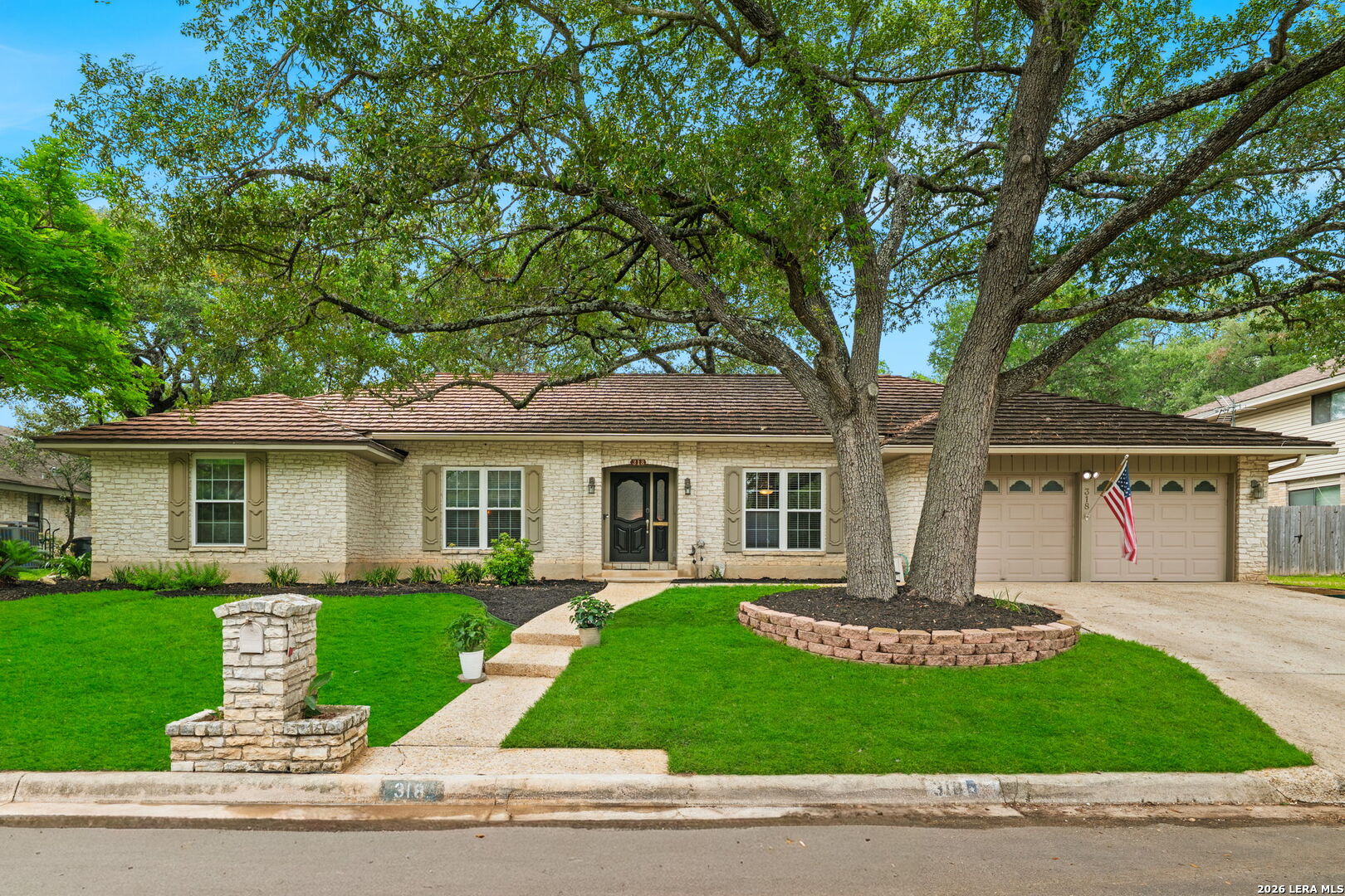 318 Whisper Wood Lane San Antonio TX 78216