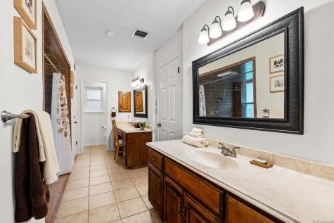 318 Whisper Wood Lane San Antonio TX 78216