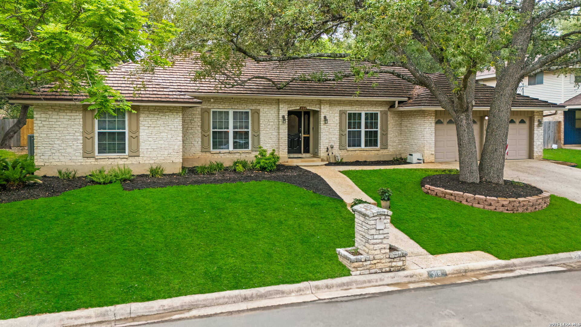 318 Whisper Wood Lane San Antonio TX 78216