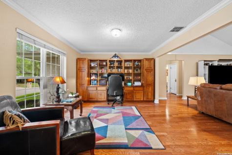 318 Whisper Wood Lane San Antonio TX 78216