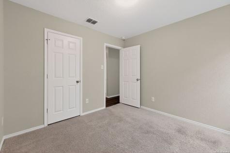 2427 Camberly View Converse TX 78109