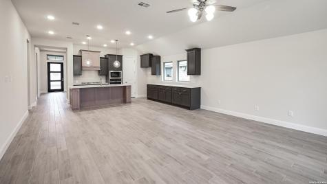 1723 Gyst Road Seguin TX 78155
