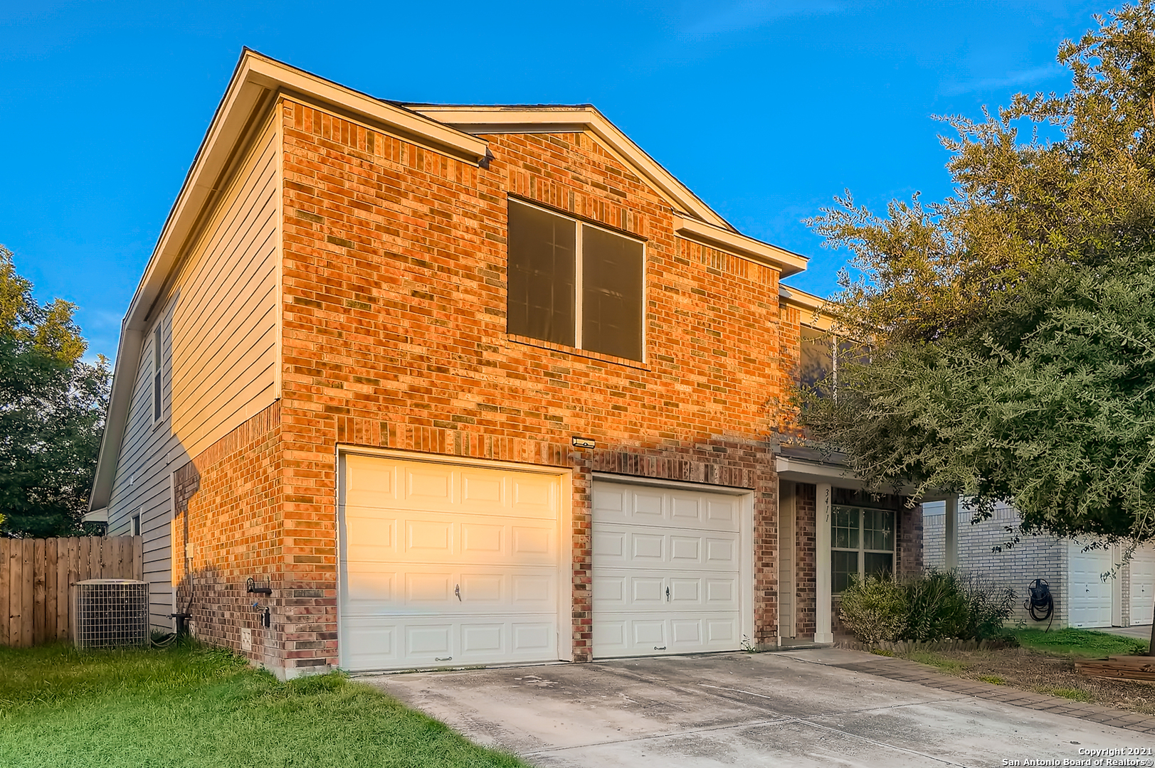 3411 Kodiak Diamond San Antonio TX 78245