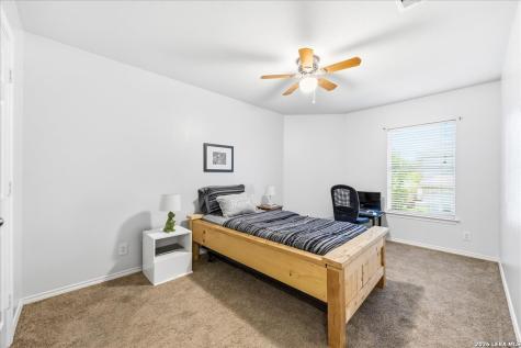 2702 Glenbrook Way San Antonio TX 78261