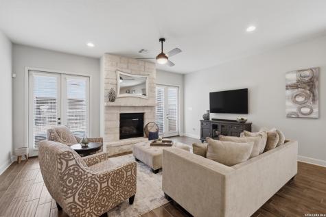 28804 Crowley Creek San Antonio TX 78260