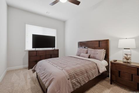 28804 Crowley Creek San Antonio TX 78260