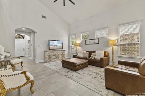 5806 Couble Falls San Antonio TX 78253