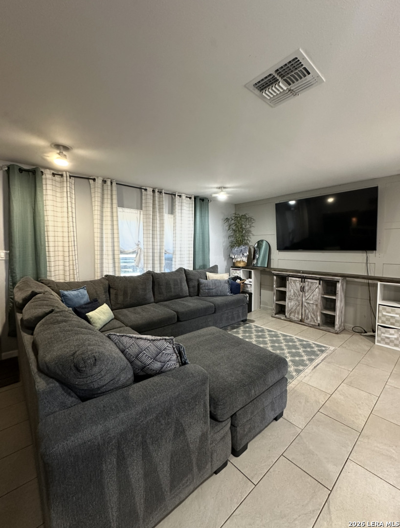 347 Barbuda San Antonio TX 78227