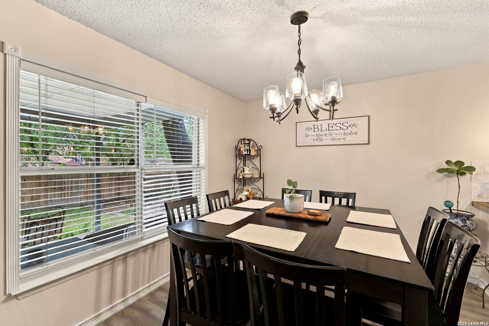 9802 Hawkwood San Antonio TX 78250