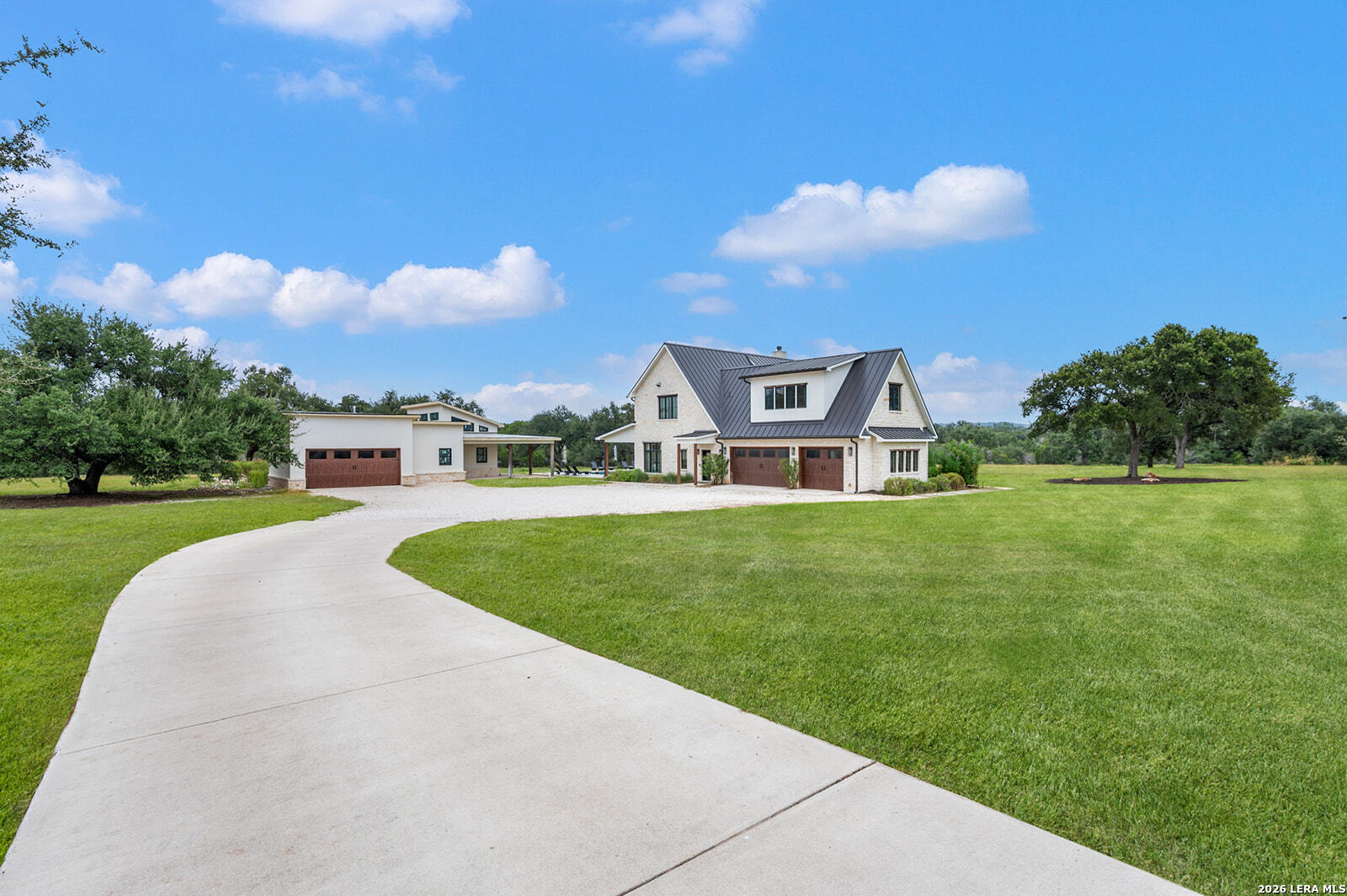 1170 Herbelin Road New Braunfels TX 78132