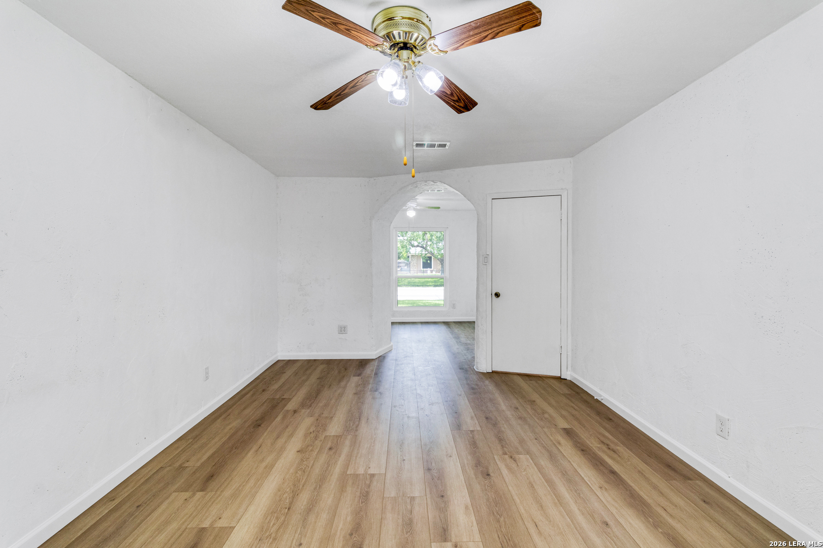8214 Meadow Forest Street San Antonio TX 78251