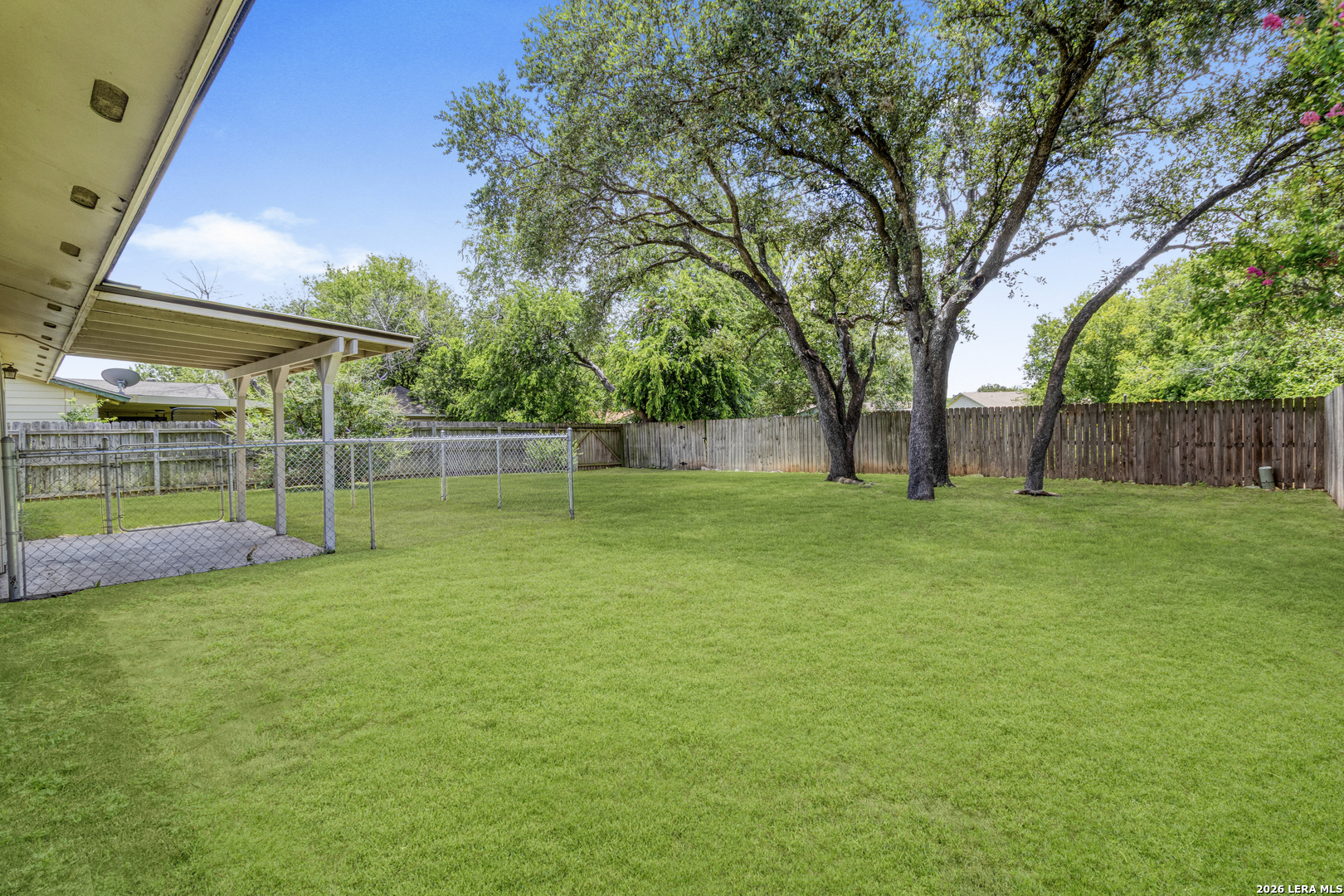 8214 Meadow Forest Street San Antonio TX 78251