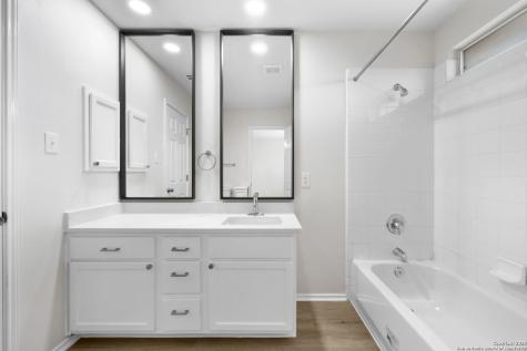9714 Connemara Bend San Antonio TX 78254
