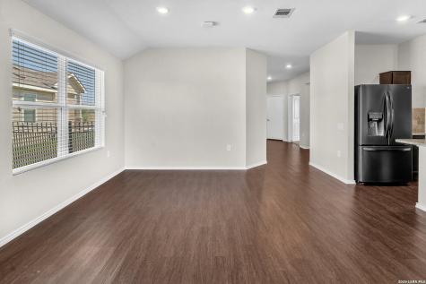 910 Hagen Way San Antonio TX 78221