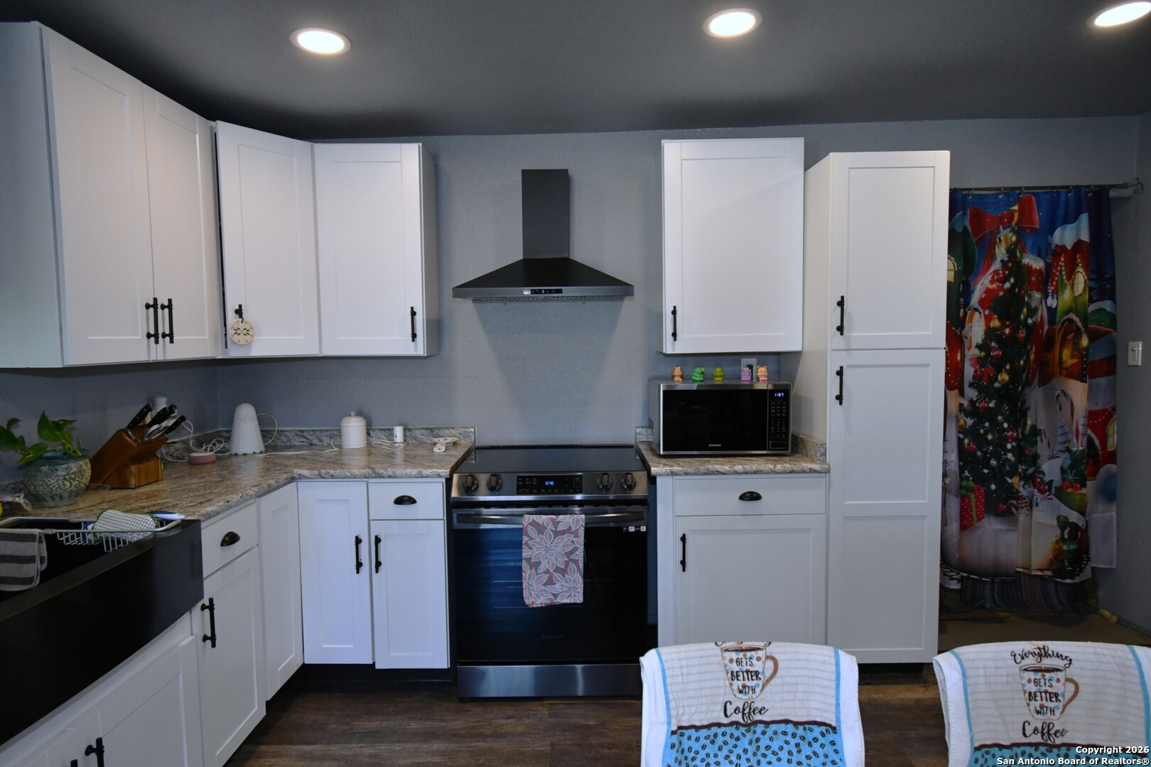 411 E Ansley San Antonio TX 78221